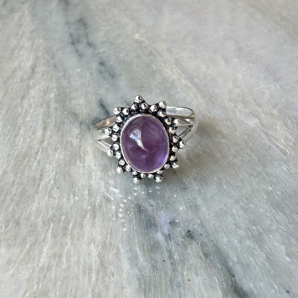 NWOT Sundance Mountain’s Majesty Ring, Amethyst, Sterling Silver